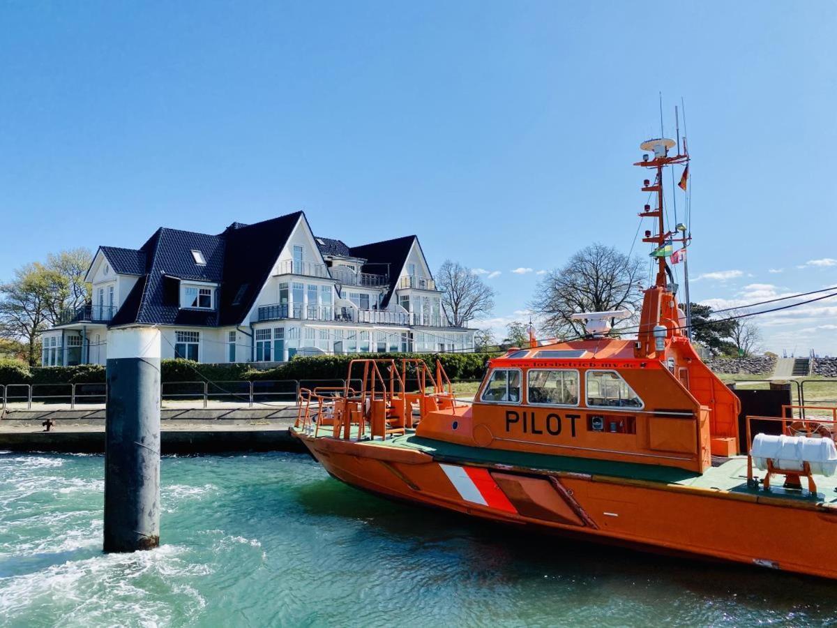 Lotsenhaus/Ostseetoern Rostock Zewnętrze zdjęcie